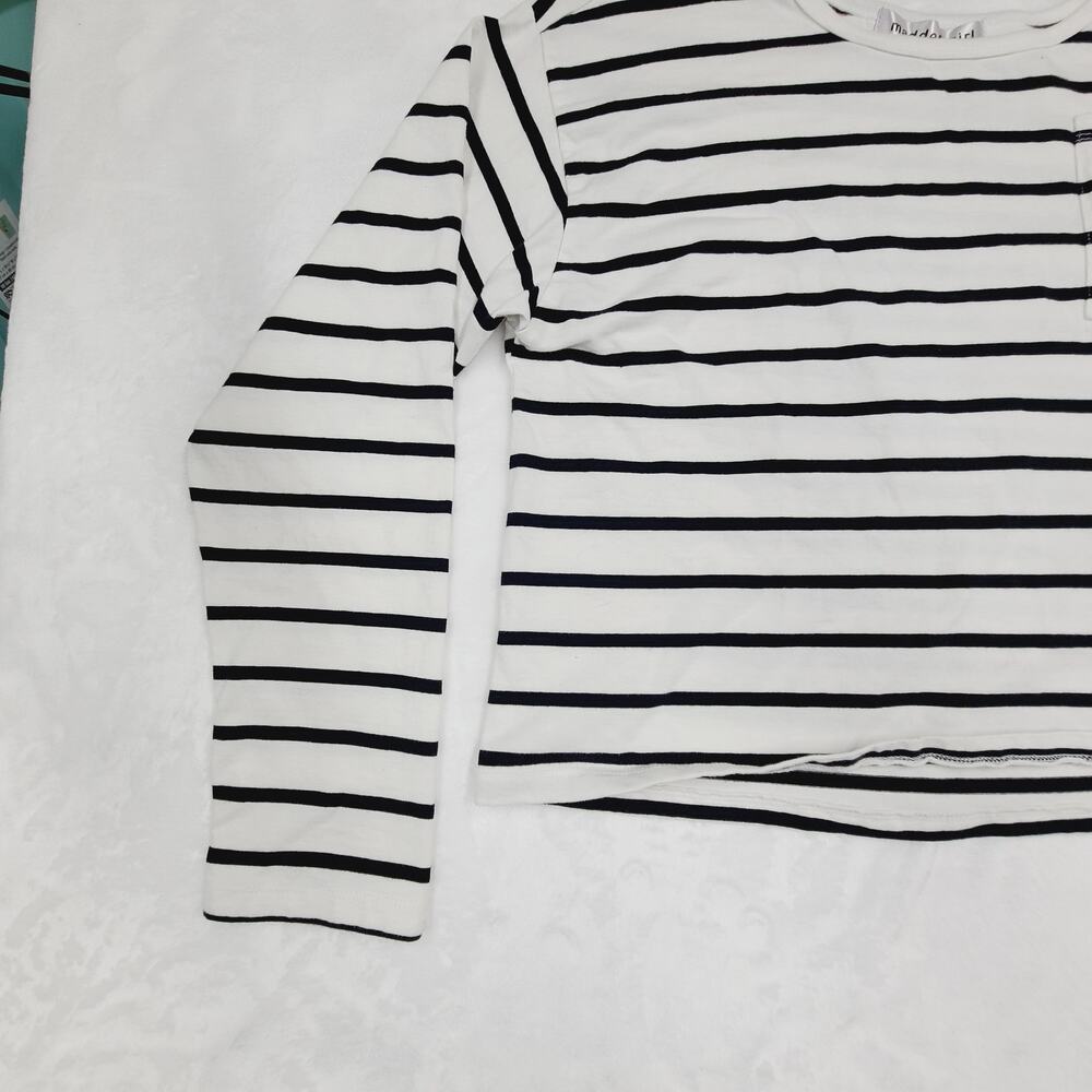 Madden Girl black and white striped long-sleeve crop cherry embroidery patch XL - Picture 5 of 8